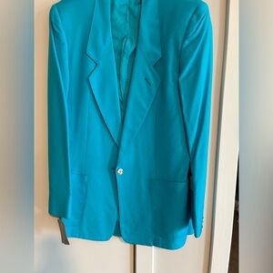 Women’s Teal vicose and silk suit.